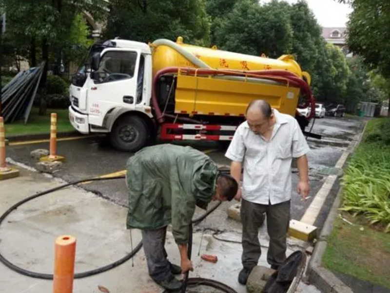 成都疏通管道、清理化粪池、高压疏通失物打捞水管维修