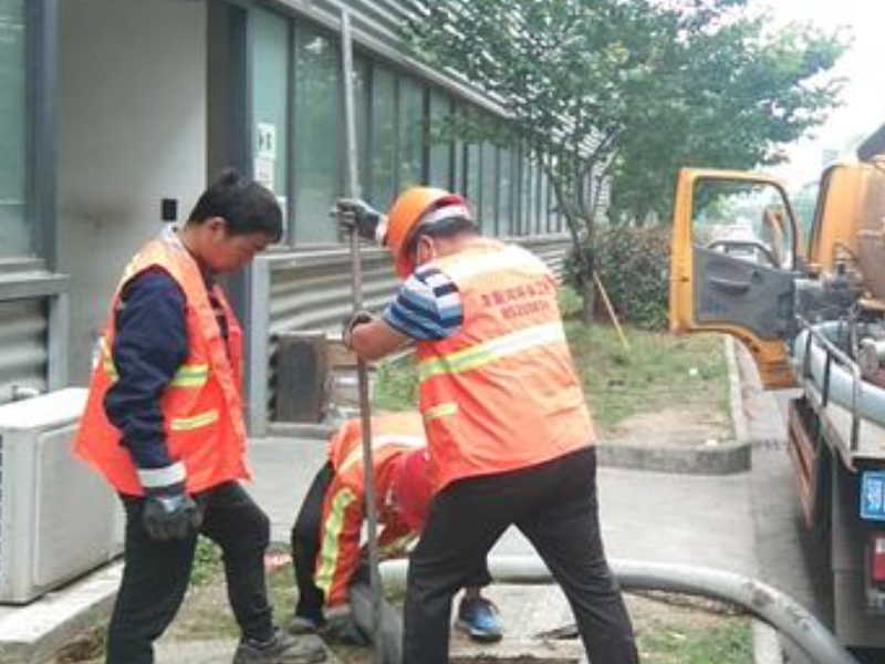 成都最低价化粪池清理.排污管道疏通.清理污水厂