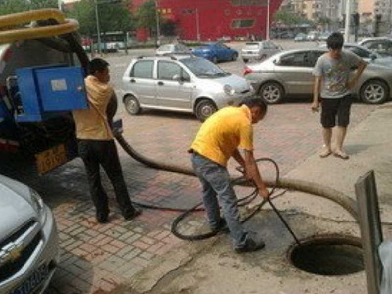 成都青羊区专业管道疏通,高压清洗,哪家好