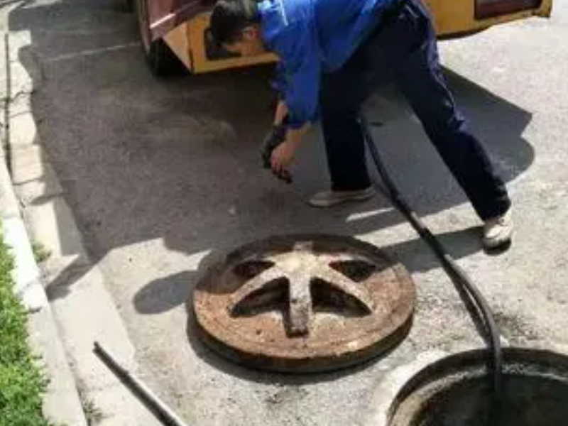 成都专业雨污管网改造安装清掏化粪池清理沉淀池