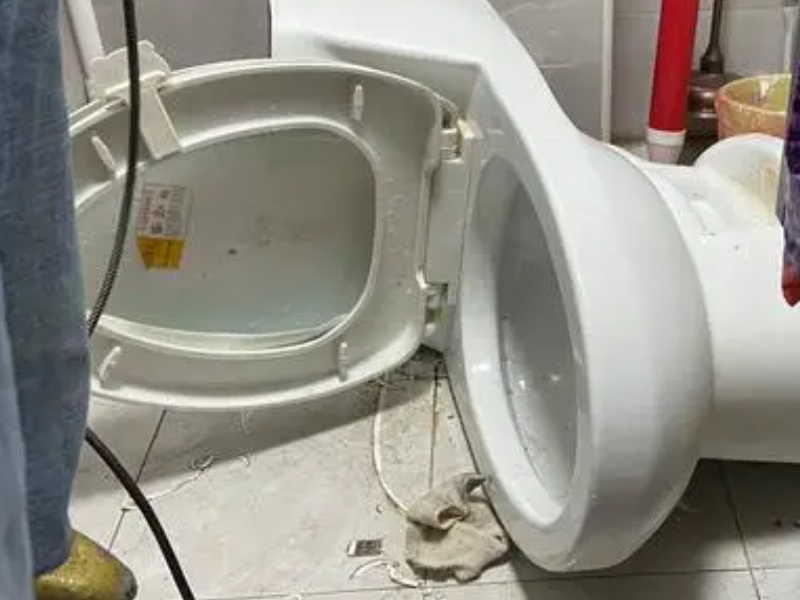 成都24小时管道改造 防水补漏等业务