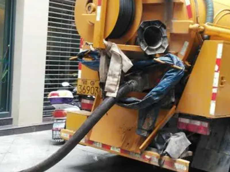 成都市新发管道疏通 马桶疏通 改道换管 维修水管阀