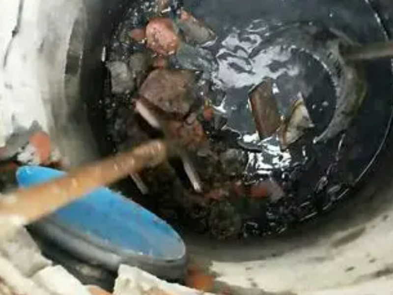 成都管道疏通清淤公司，清理化粪池服务