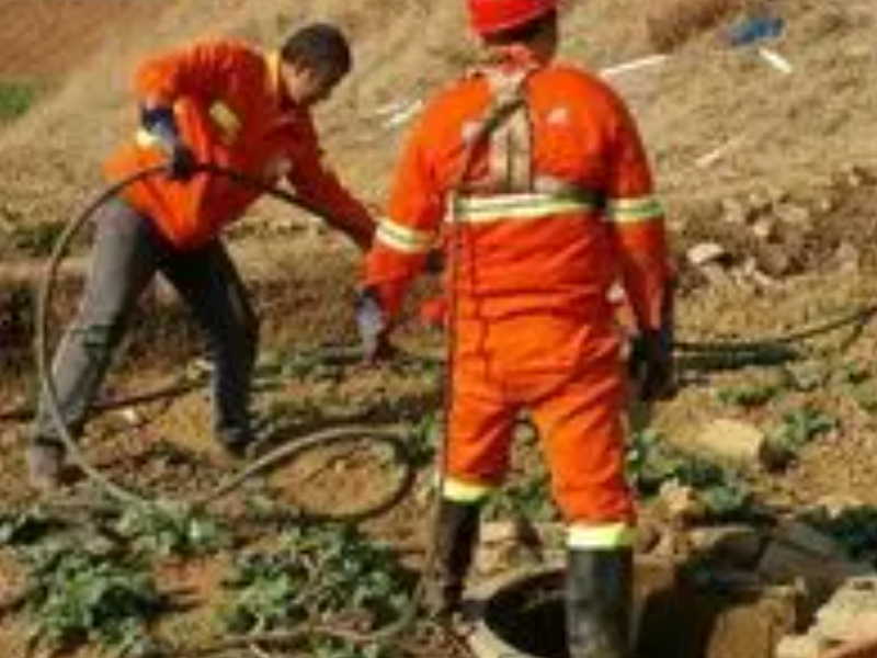 成都马桶疏通 厕所下水道疏通改道 汽车抽粪 水管维