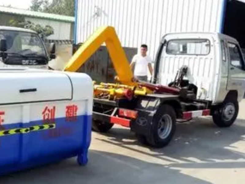 成都清掏化粪池市政管道疏通河道清淤汽车抽粪