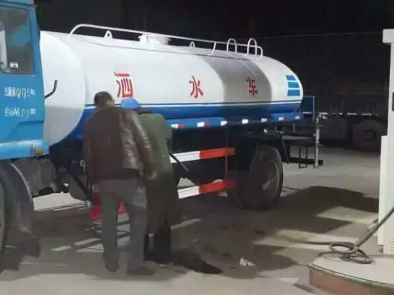 成都维修马桶通厕所、下水道、厨房阳台地漏不通不收费