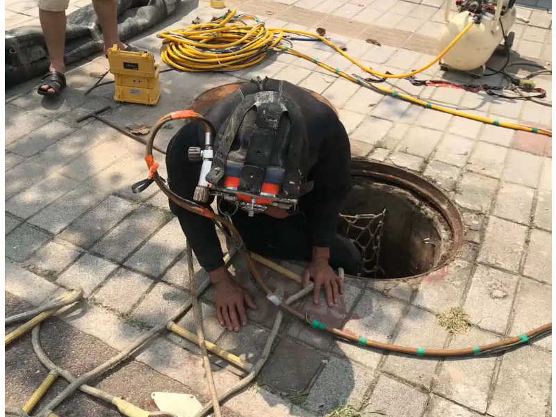 成都清理化粪池,成都疏通市政管道,成都管道疏通
