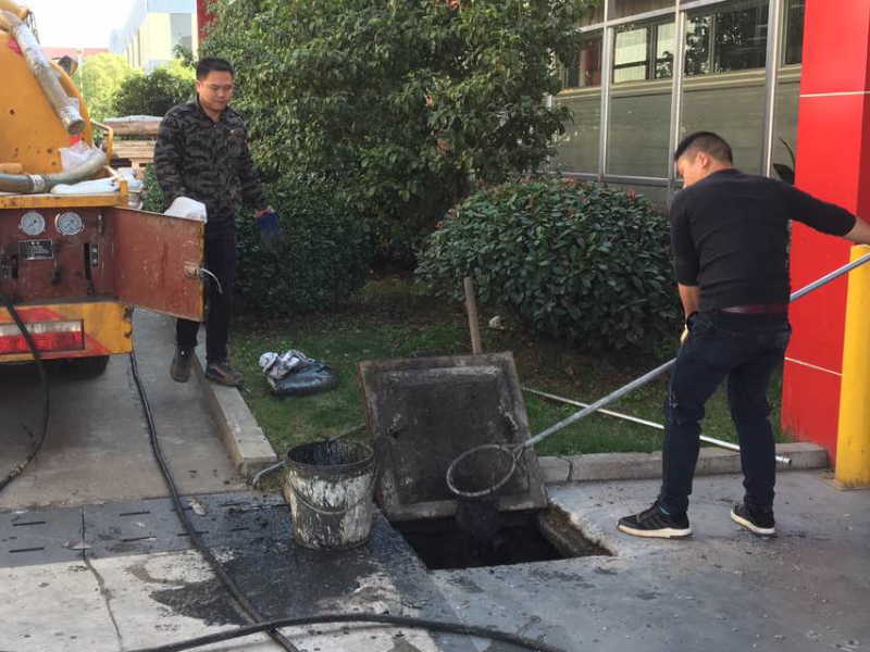 成都马桶疏通管道疏通化粪池疏通市政排污排水管道疏通
