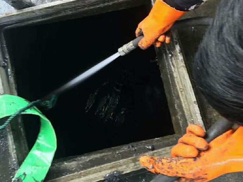 成都专业市政管道疏通清洗 成都清淤 抽化粪池 吸污